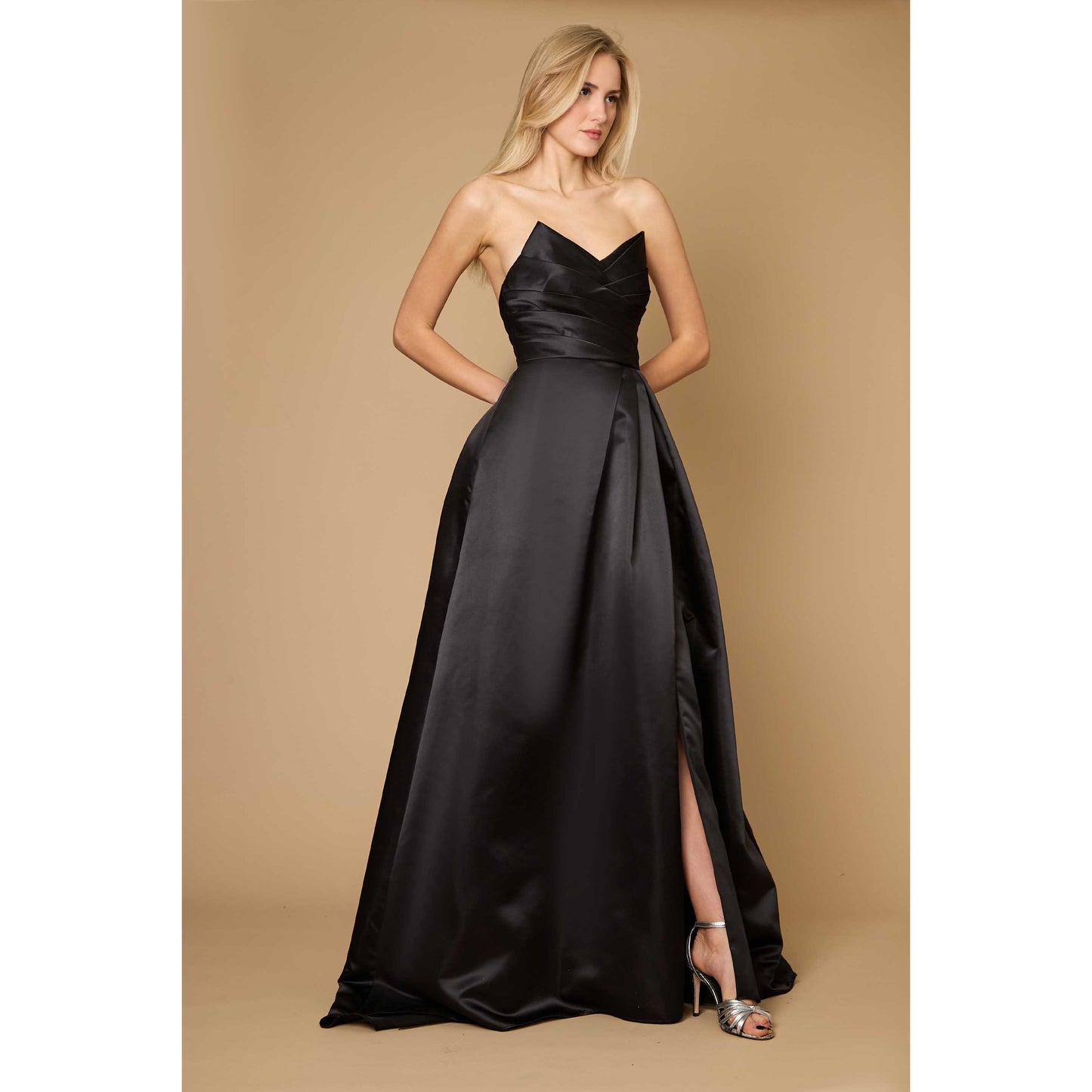 https://cdn.shopify.com/s/files/1/0062/5351/0738/files/DD1341-57.jpg?v=1740768017