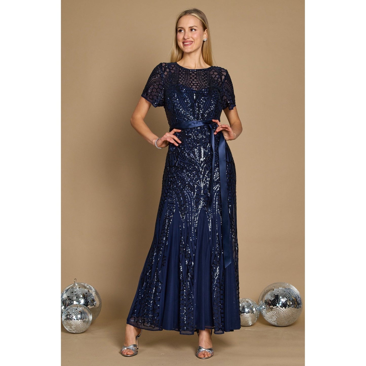 https://cdn.shopify.com/s/files/1/0062/5351/0738/products/RM1875_Navy_1_5c4e3a9d-8baf-41b6-b29f-ed39ed997635.jpg?v=1740768372