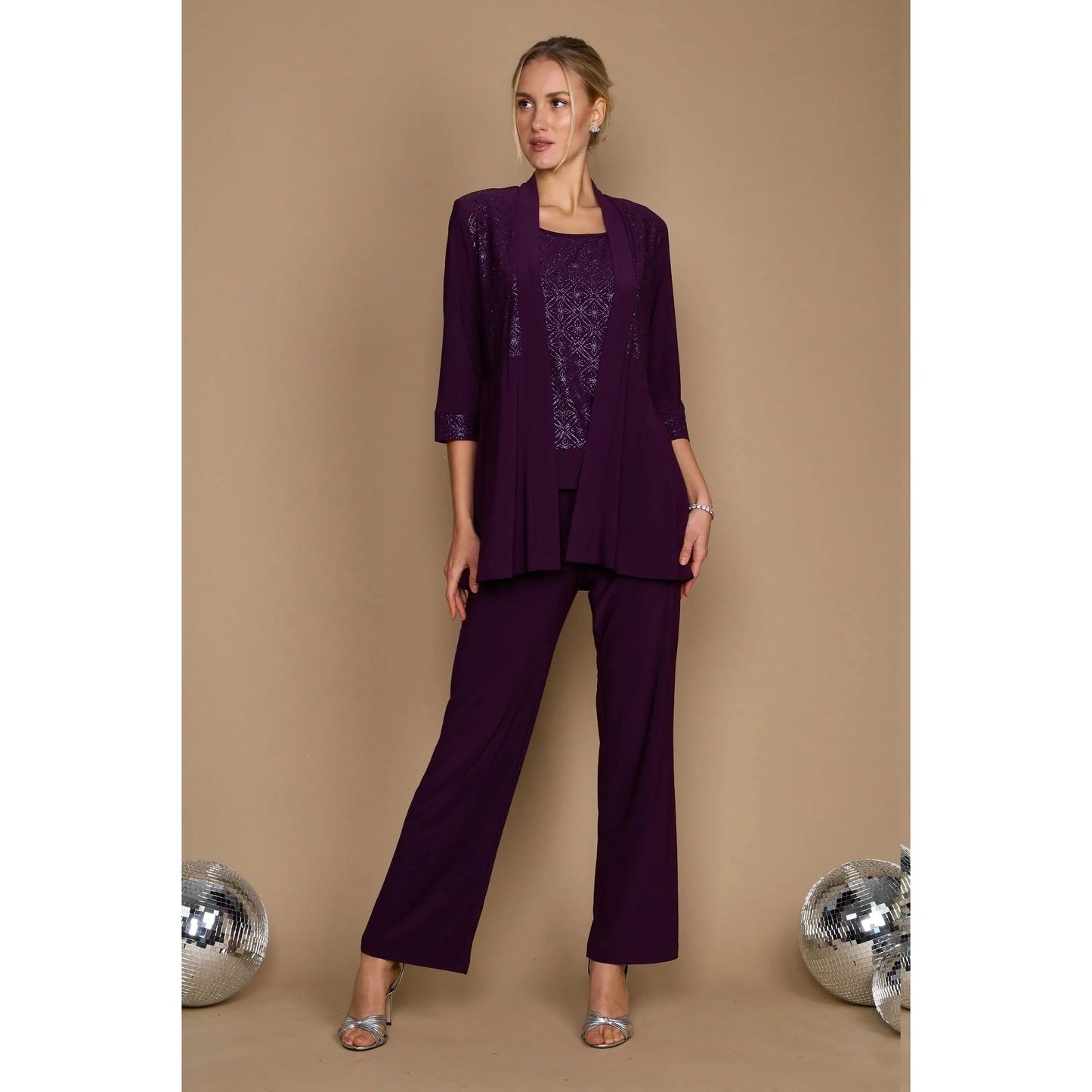 https://cdn.shopify.com/s/files/1/0062/5351/0738/products/RM7772_Eggplant_1.webp?v=1740768456