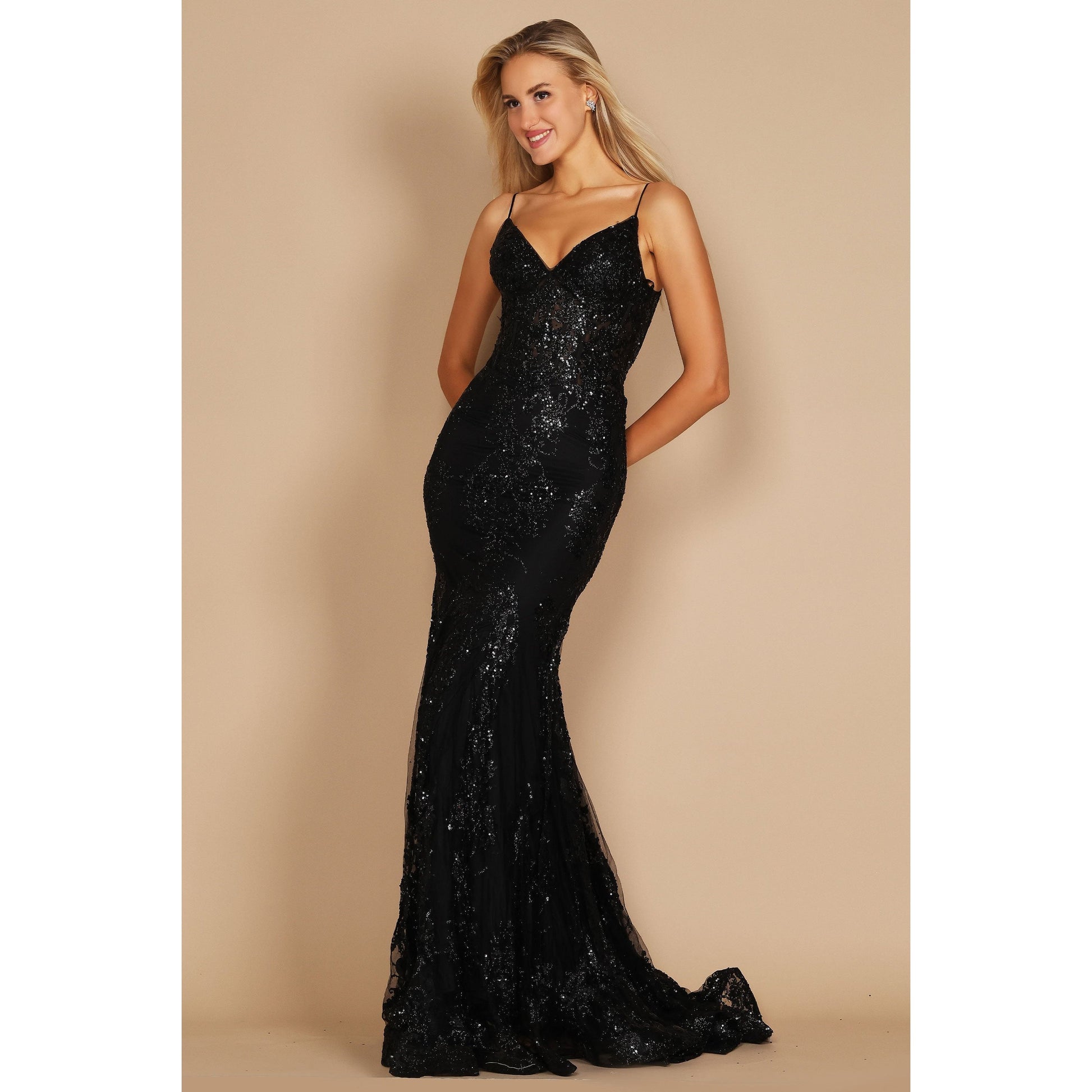 https://cdn.shopify.com/s/files/1/0062/5351/0738/files/DD1238_BLACK_1_5_c83c1a79-47b6-4e4b-bfe4-c105582976a4.jpg?v=1740768088