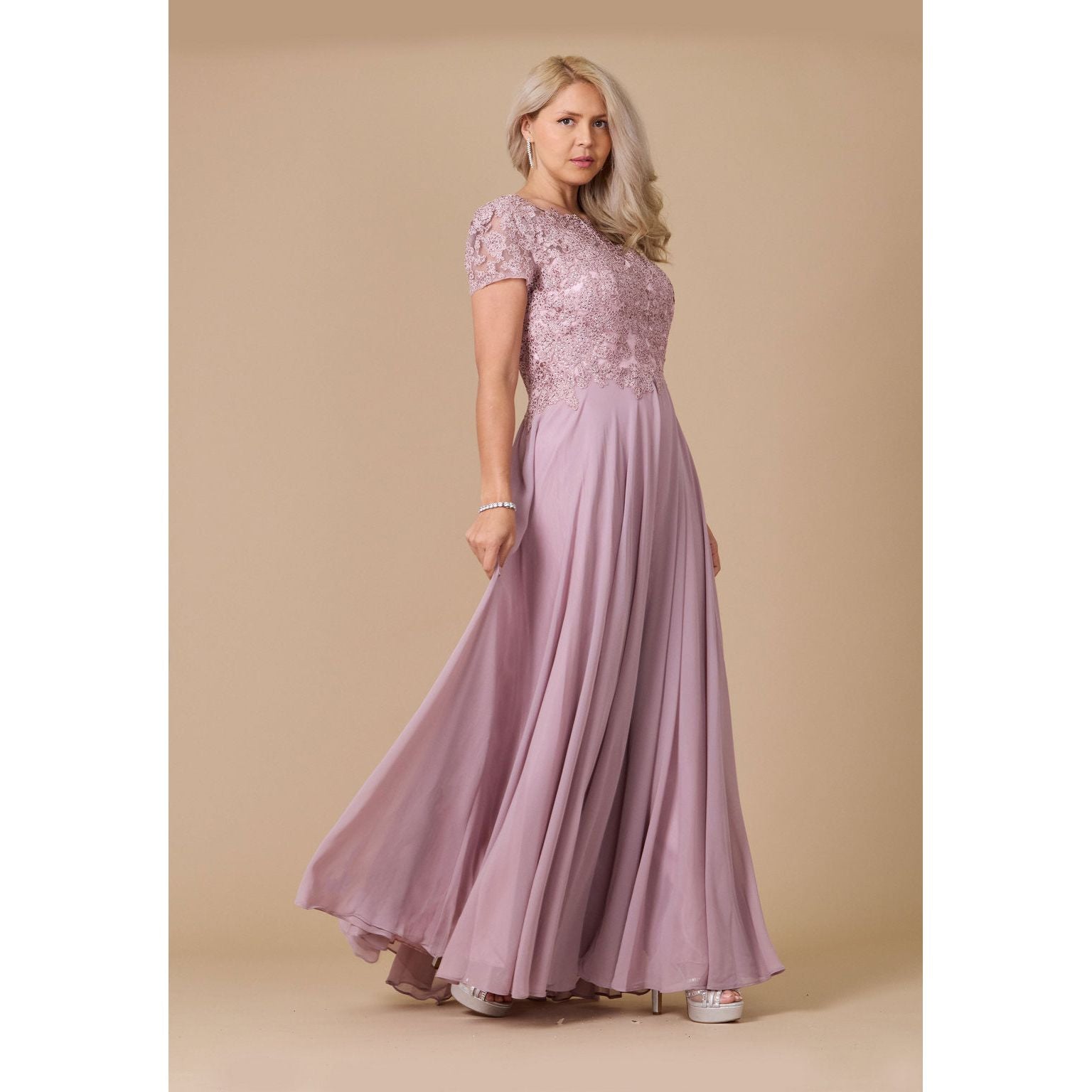 https://cdn.shopify.com/s/files/1/0062/5351/0738/files/DD1280-_2876_29.jpg?v=1745614398