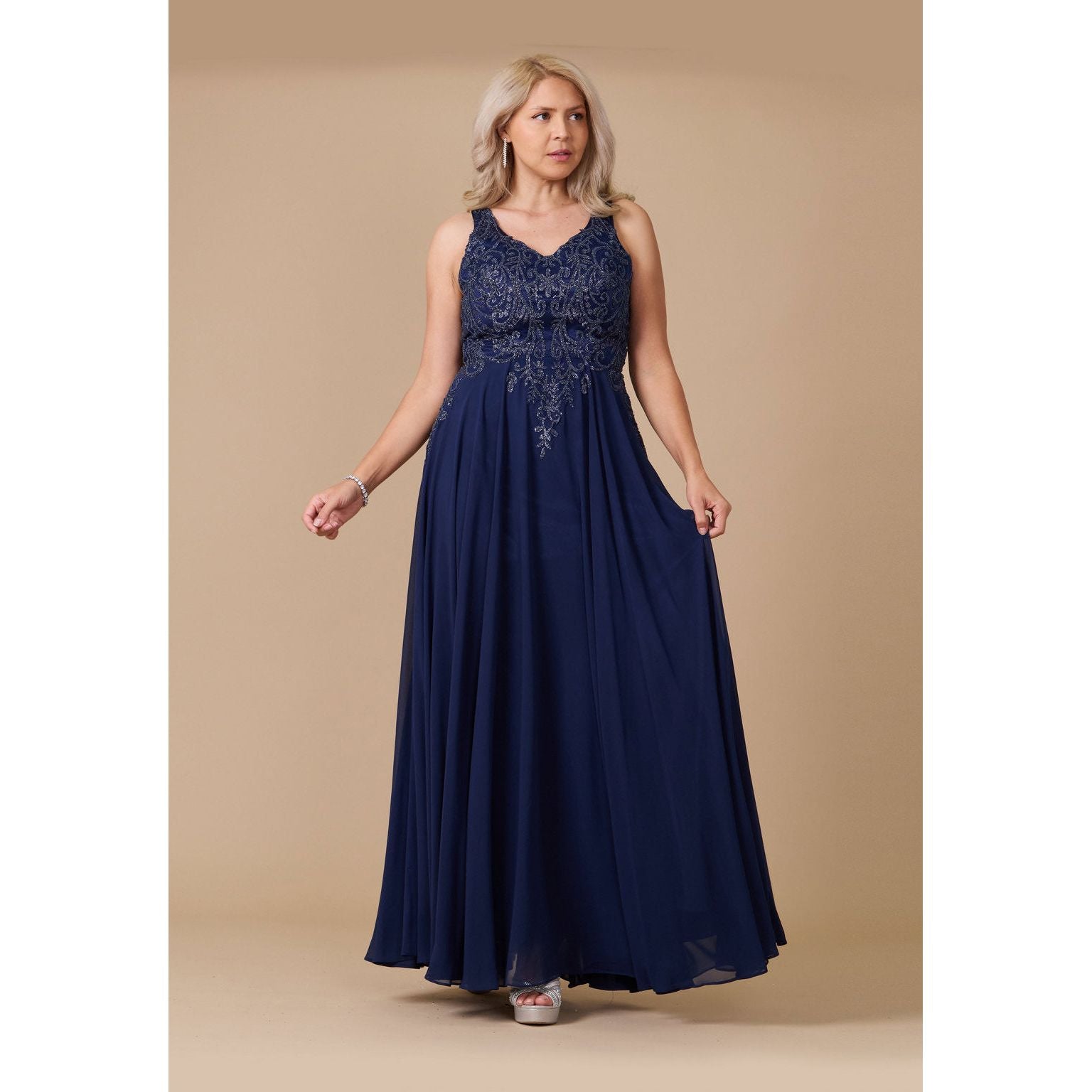 https://cdn.shopify.com/s/files/1/0062/5351/0738/files/DD1281-_2872_29.jpg?v=1741663680