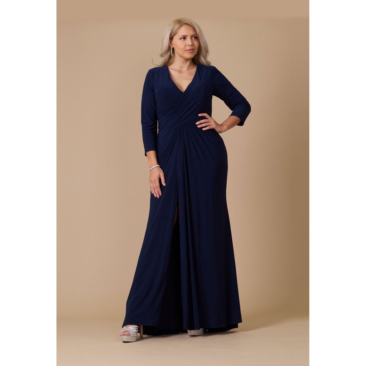 https://cdn.shopify.com/s/files/1/0062/5351/0738/files/DD1295-_2894_29.jpg?v=1741653623
