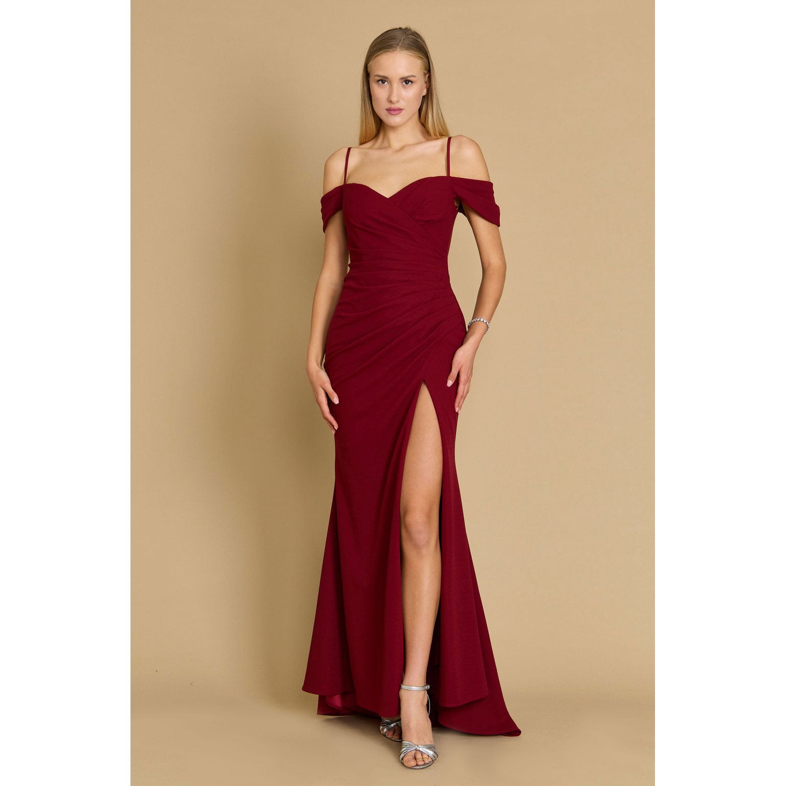 https://cdn.shopify.com/s/files/1/0062/5351/0738/files/DD1320_38.jpg?v=1741653007