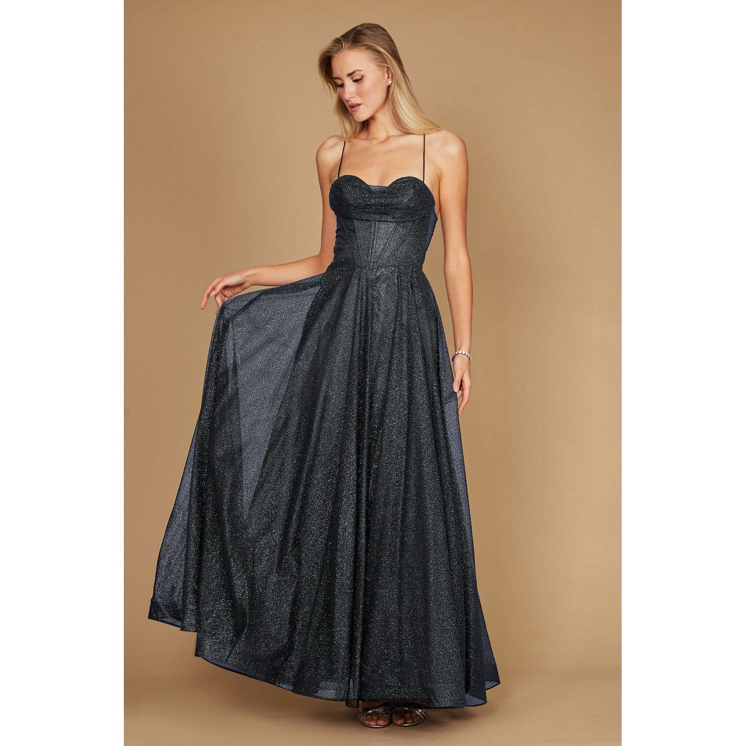 https://cdn.shopify.com/s/files/1/0062/5351/0738/files/DD1336_CHARCOAL_KARINA_40691161-840c-4825-b32a-1fd1a072a356.jpg?v=1741660813
