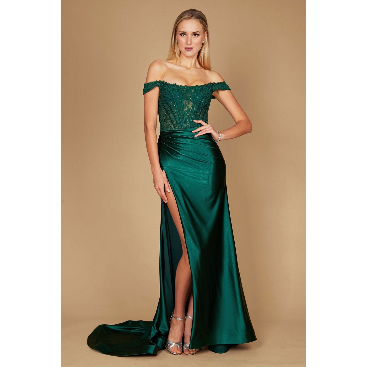 https://cdn.shopify.com/s/files/1/0062/5351/0738/files/DD1340_EMERALD_1.jpg?v=1741660513