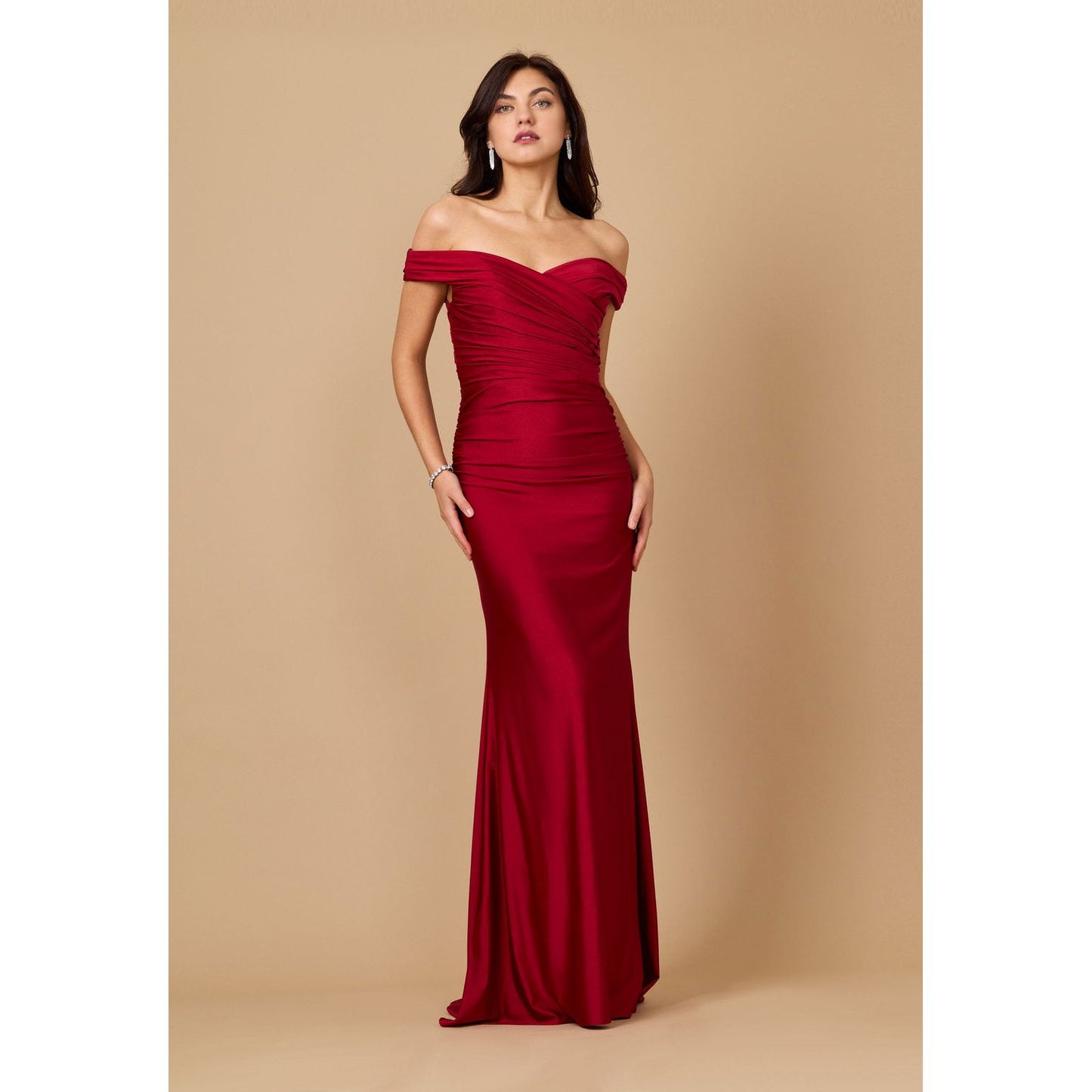 https://cdn.shopify.com/s/files/1/0062/5351/0738/files/DD1367.-5_872b108f-3f5c-4edd-a198-47dcf10869b8.jpg?v=1744412639