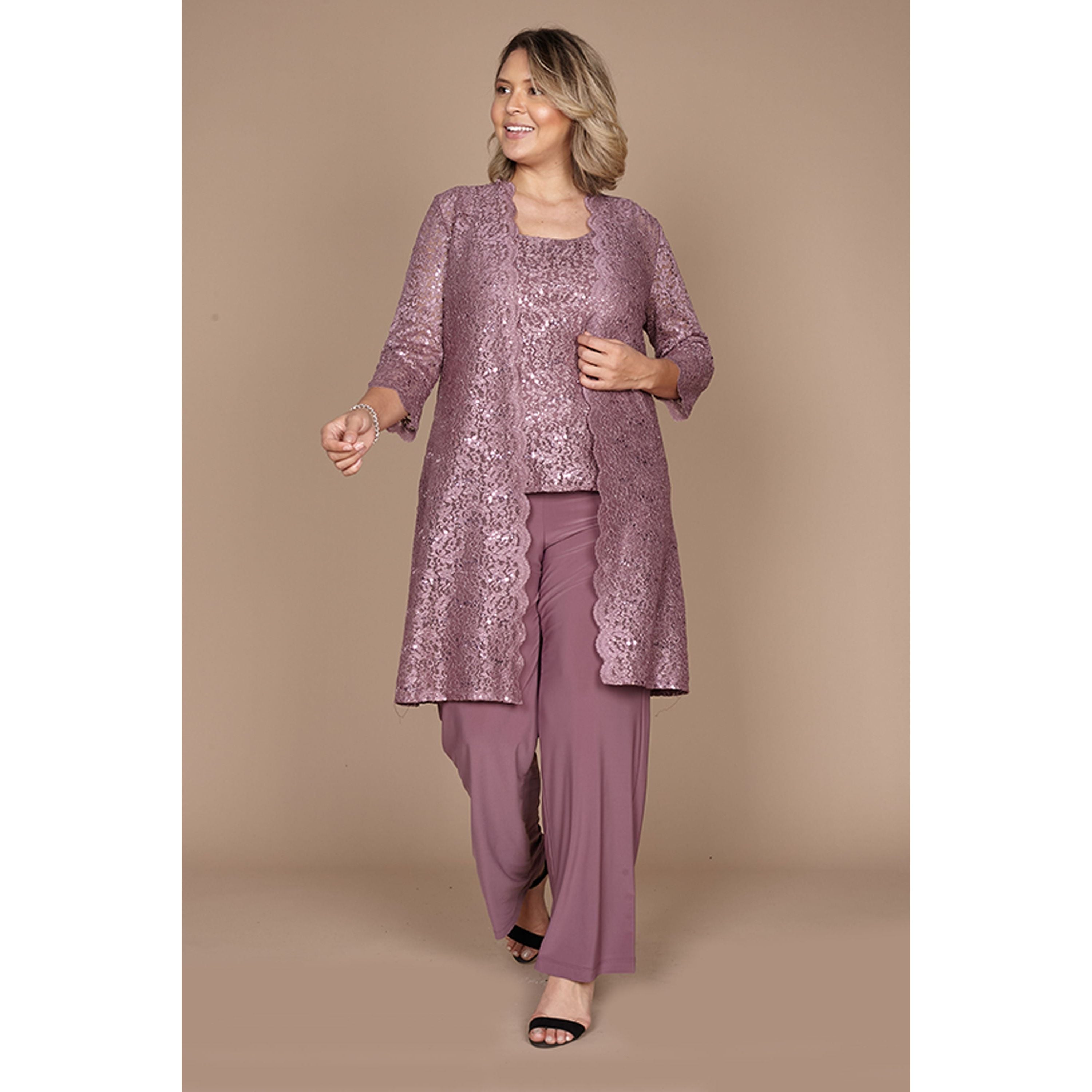 https://cdn.shopify.com/s/files/1/0062/5351/0738/products/RM1993_DarkRose_2.jpg?v=1740768429
