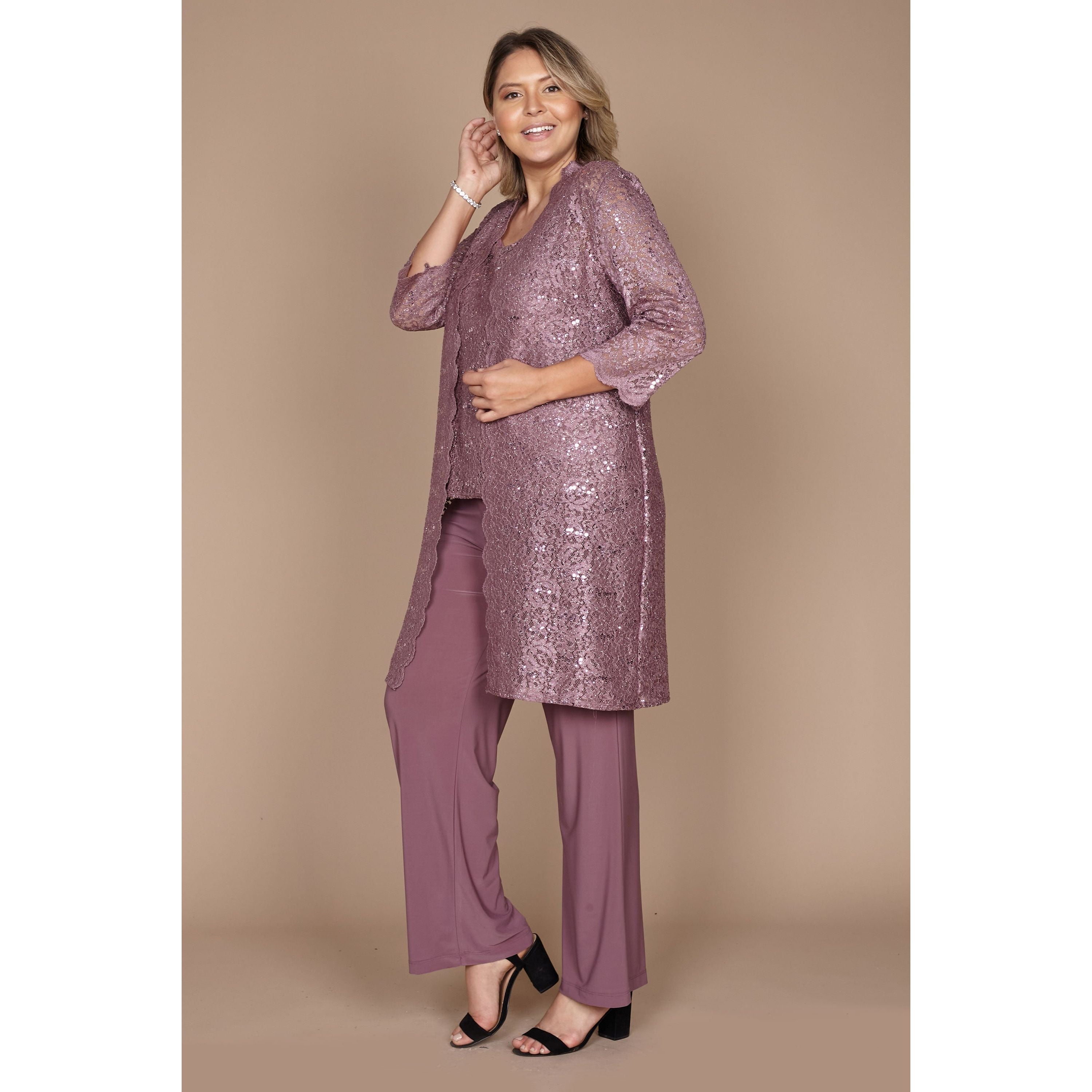 https://cdn.shopify.com/s/files/1/0062/5351/0738/products/RM1993_DarkRose_3.jpg?v=1740768429