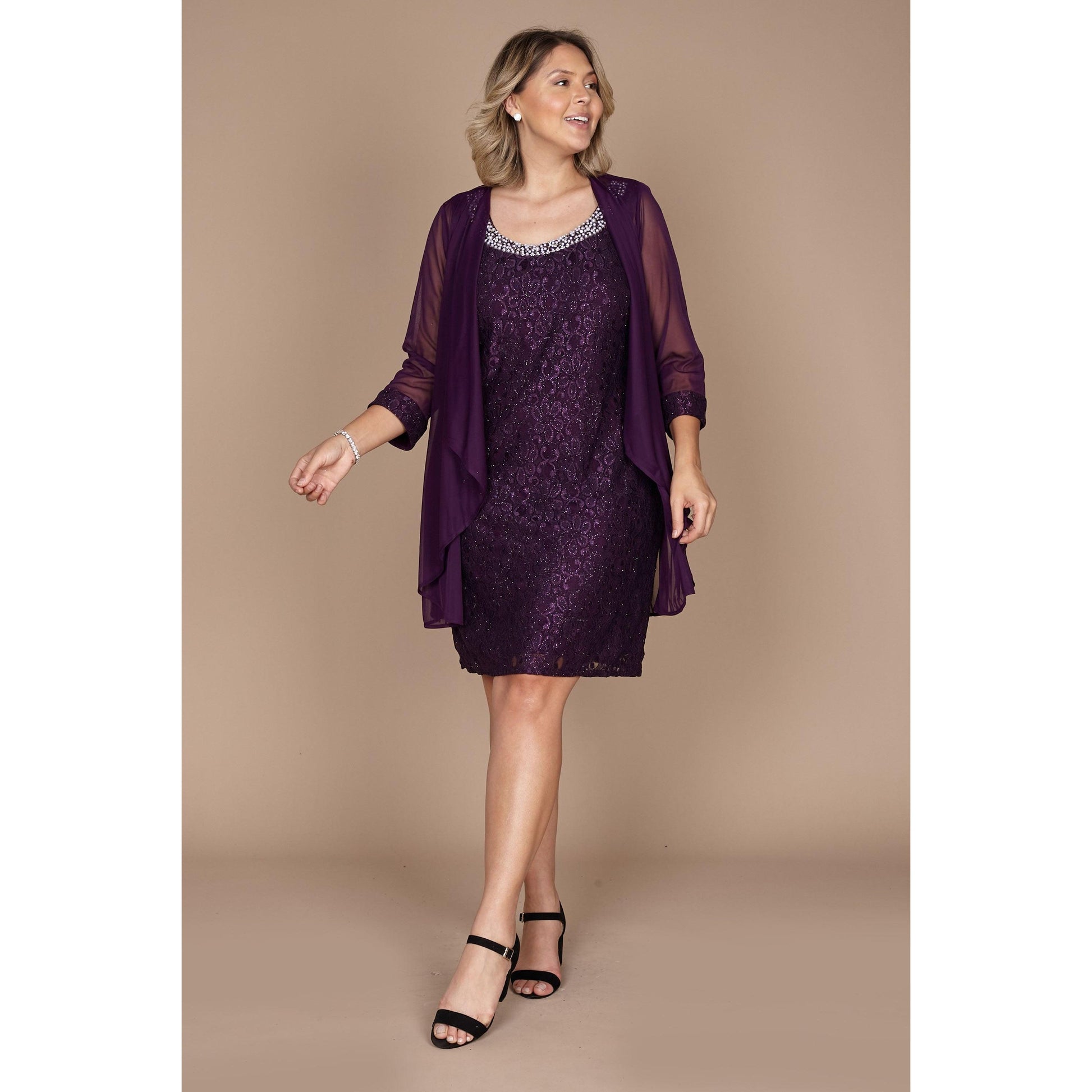 https://cdn.shopify.com/s/files/1/0062/5351/0738/products/randm-richards-short-lace-mother-of-the-bride-dress-2208w-the-dress-outlet-3.jpg?v=1740768422