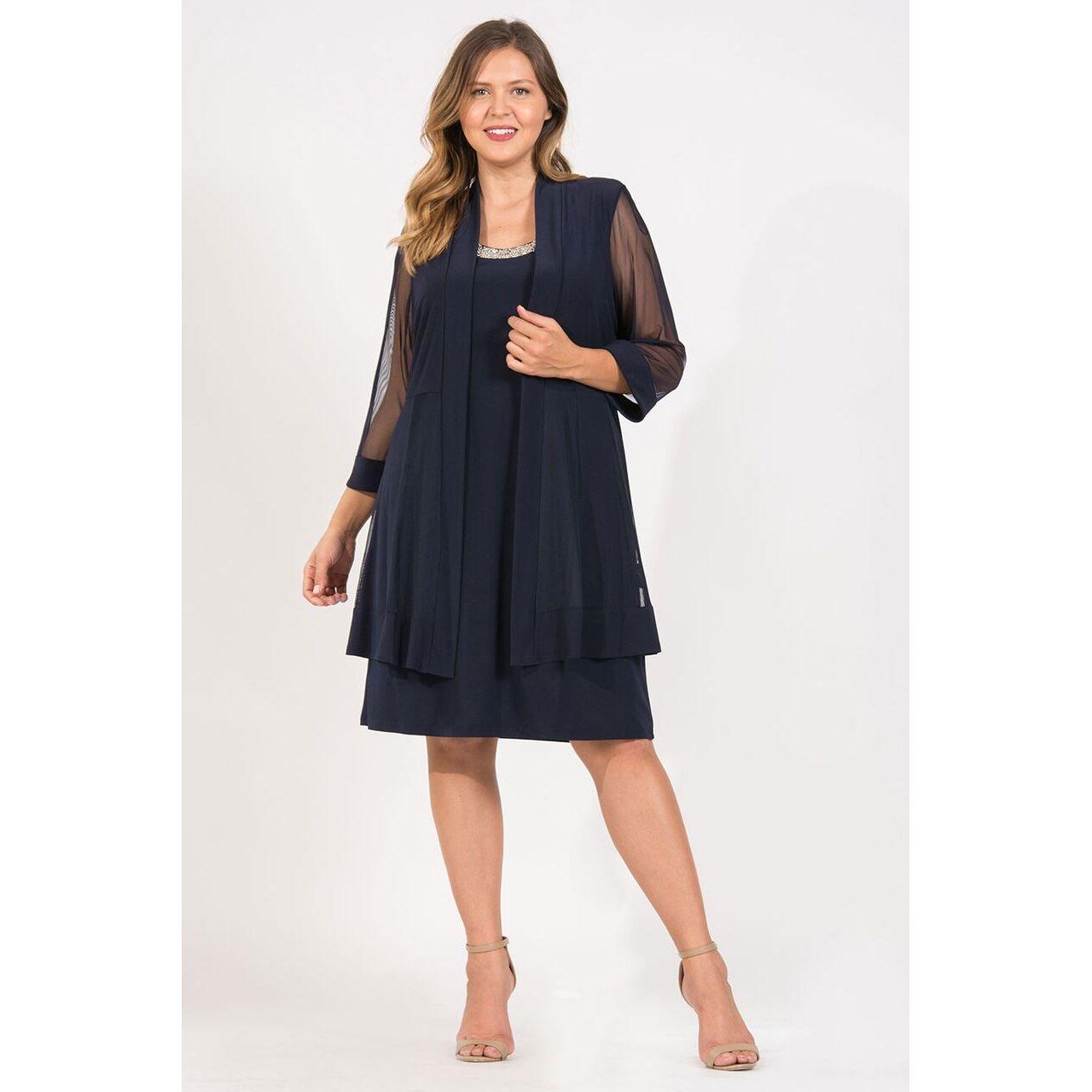 https://cdn.shopify.com/s/files/1/0062/5351/0738/products/randm-richards-short-mother-of-the-bride-plus-size-dress-8442w-the-dress-outlet-3_18031aea-841c-4dd8-af41-4fb60b952523.jpg?v=1740768379