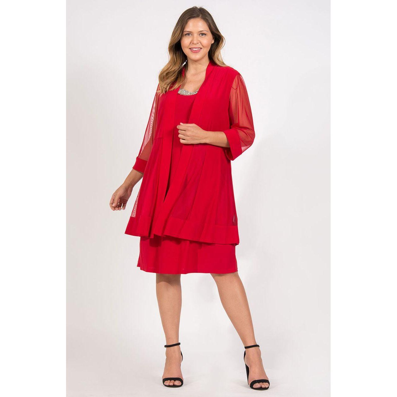 https://cdn.shopify.com/s/files/1/0062/5351/0738/products/randm-richards-short-mother-of-the-bride-plus-size-dress-8442w-the-dress-outlet-7_5308ac2d-921f-421f-9945-56709fba9e99.jpg?v=1740768379